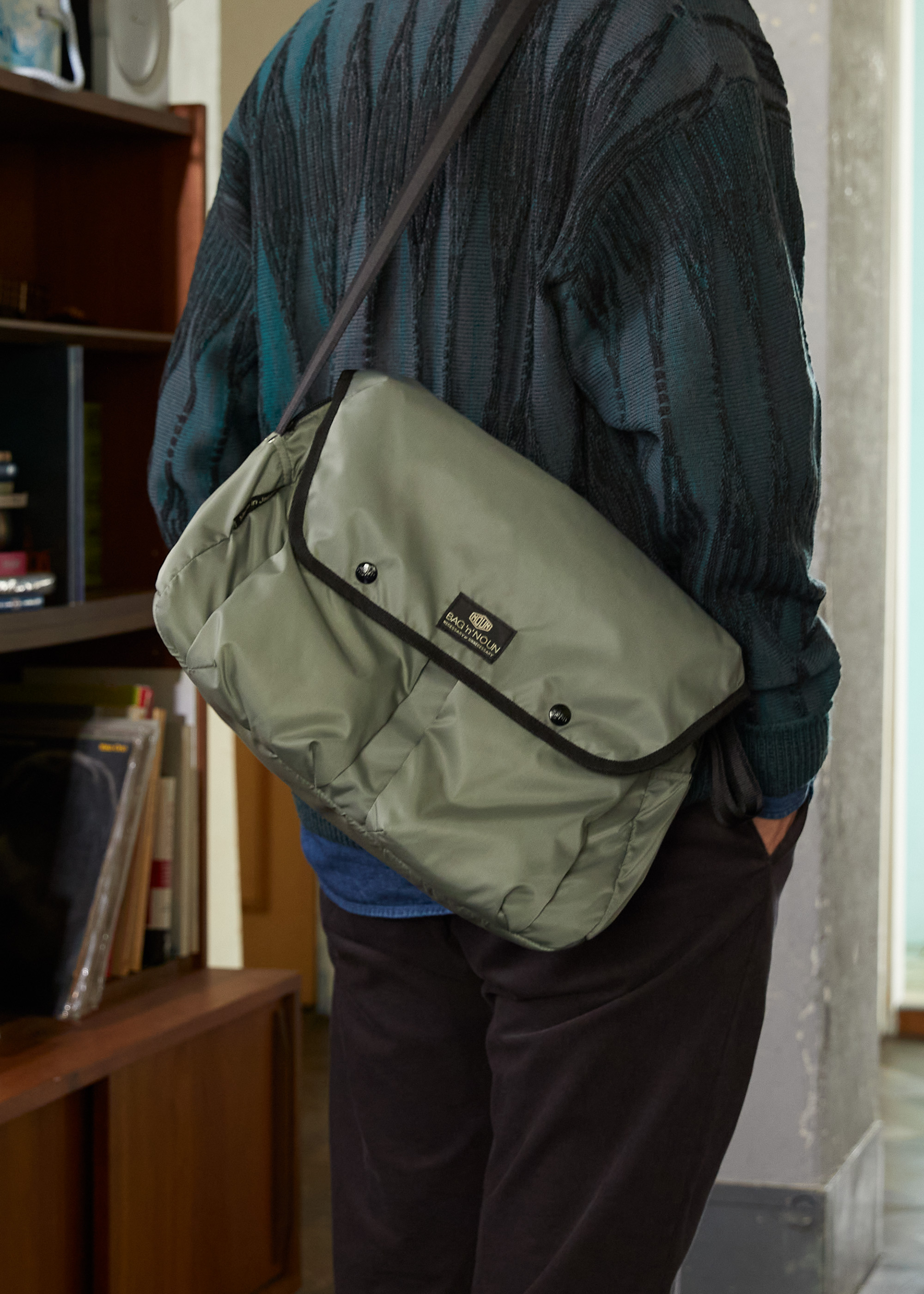 バッグンナウン