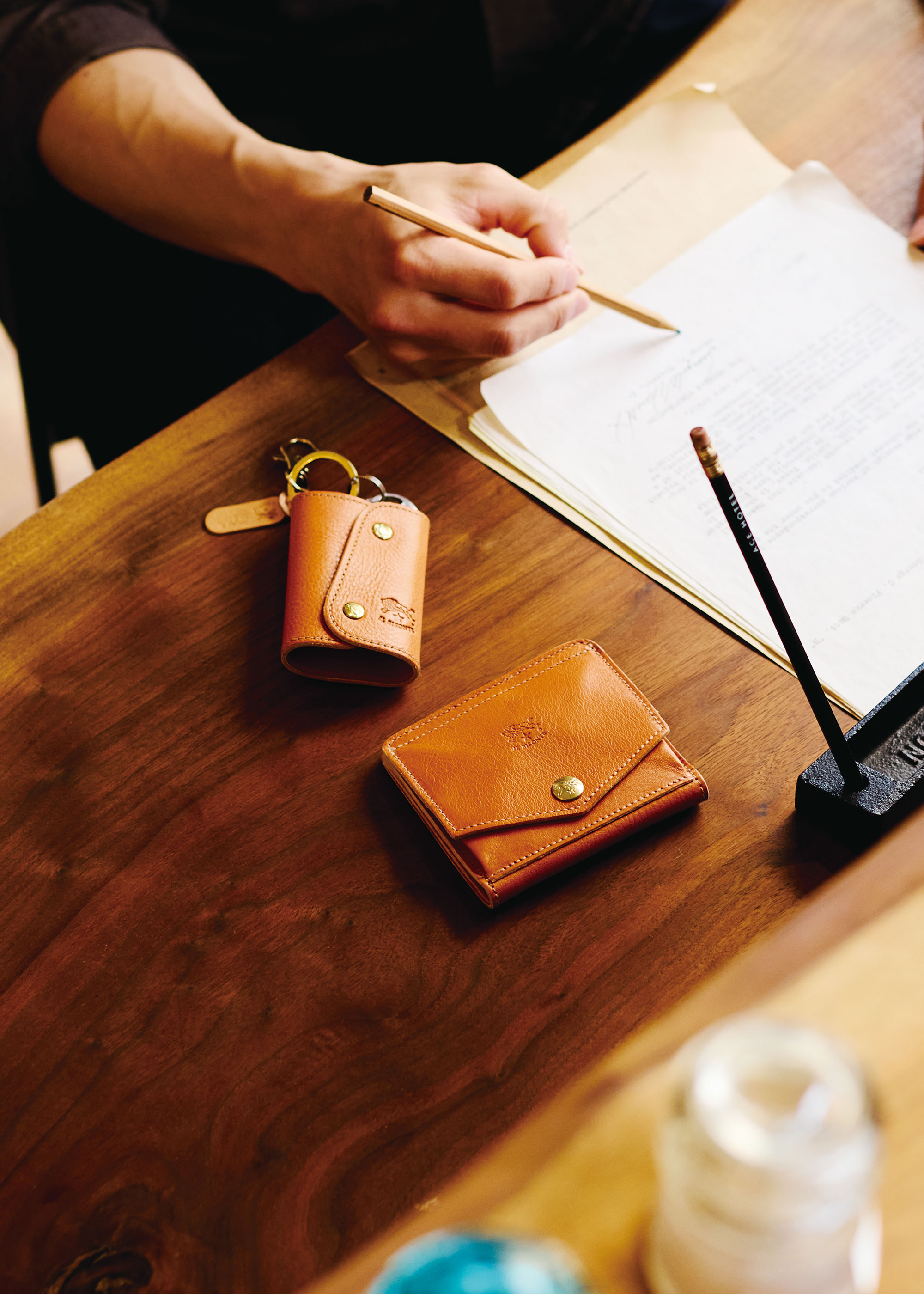 アズ・モデット