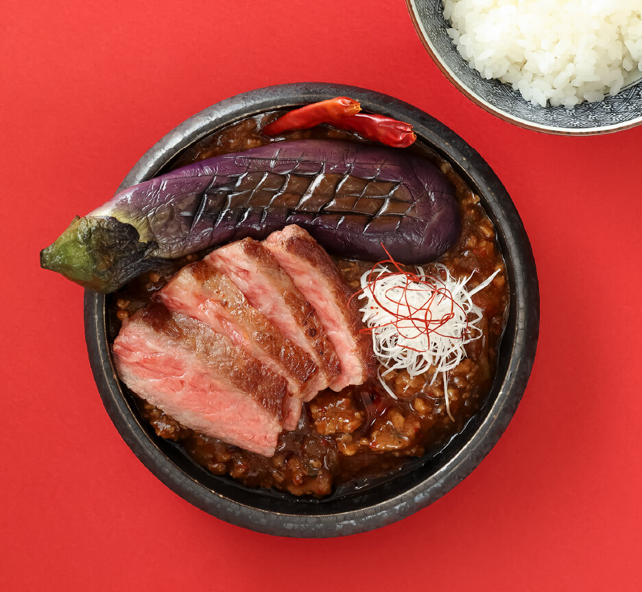 麻婆茄子と和牛ステーキ（上）