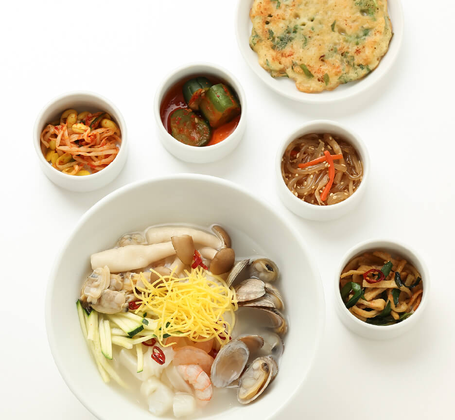 海鮮カルグクス（上）