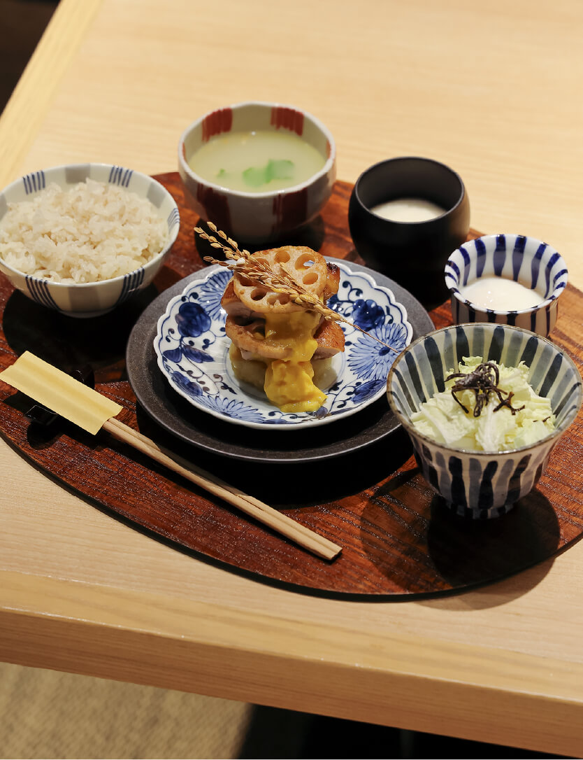 熊本県産うまかハーブ鶏もも肉（ズーム）