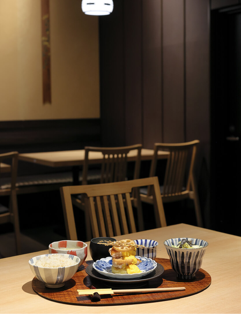 熊本県産うまかハーブ鶏もも肉（引き）