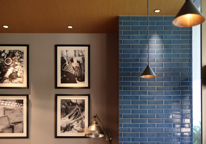 TANTO TANTO（店内装飾壁）