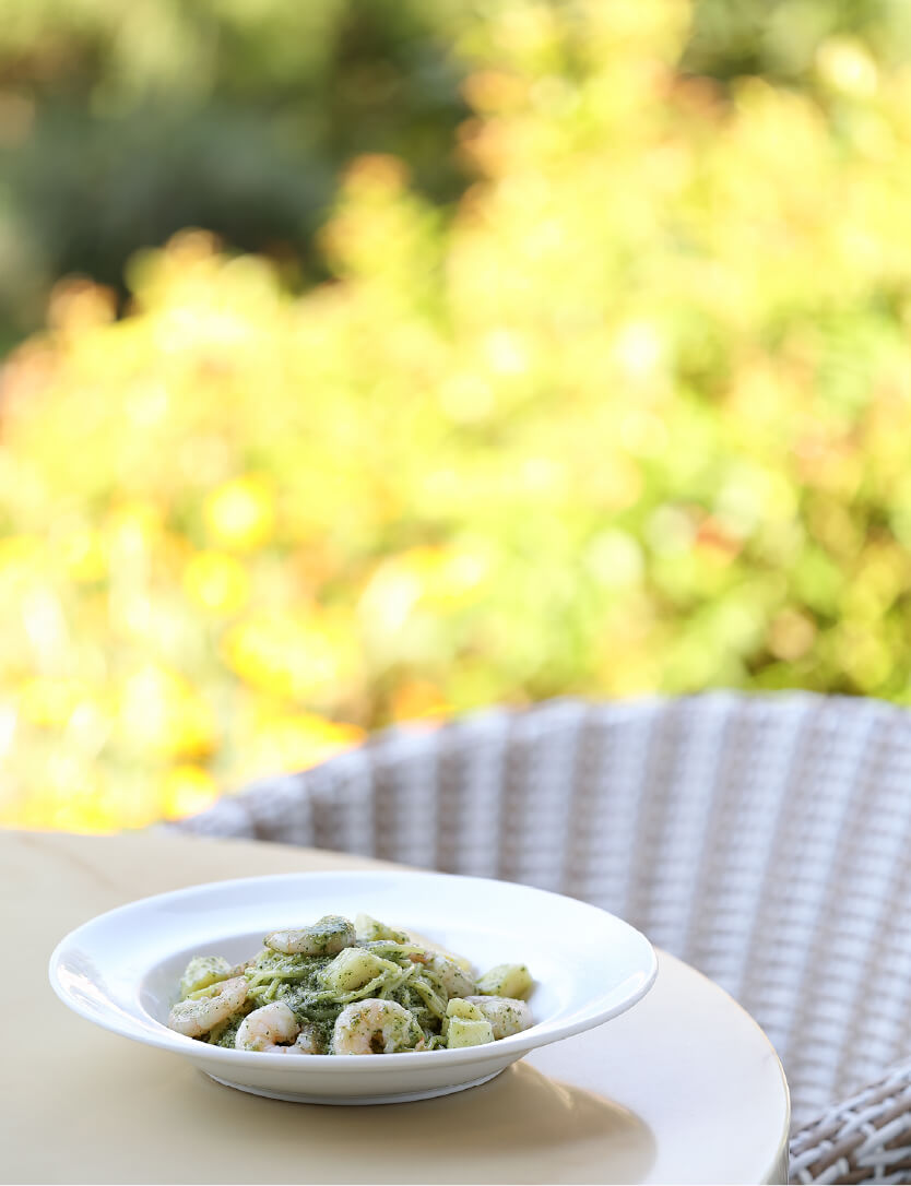 小海老とジャガイモのジェノベーゼ（引き）