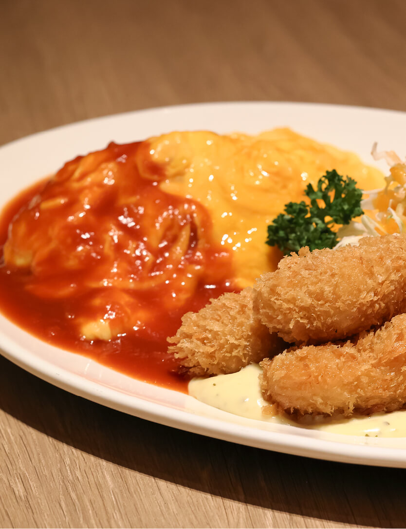 オムライス＆かきフライ（ズーム）