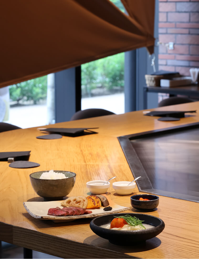 ソルロンタンとステーキセット