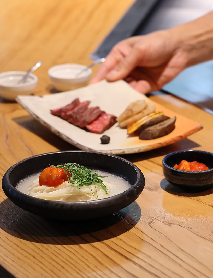 ソルロンタンとステーキセット