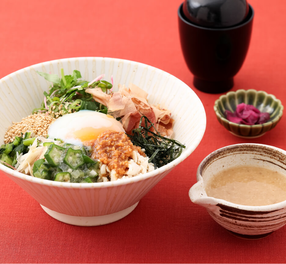 ねばとろ自然薯とろろ丼