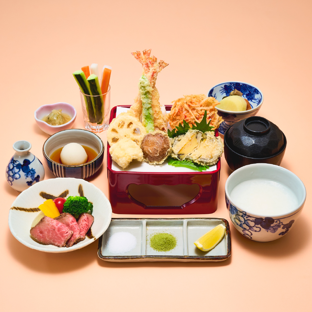 旬の食材と鮑の天ぷらを楽しむ限定献立[引き]