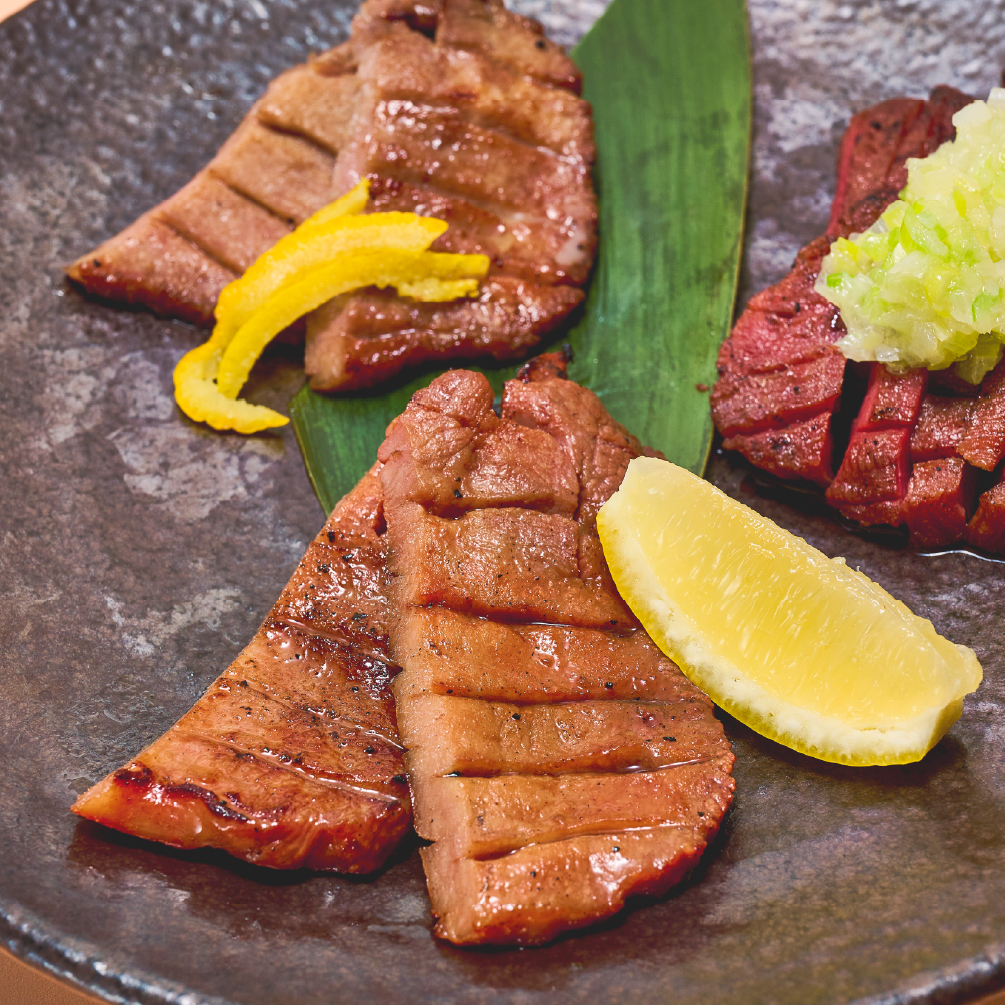夏の柑橘牛たん食べ比べ御膳[引き]