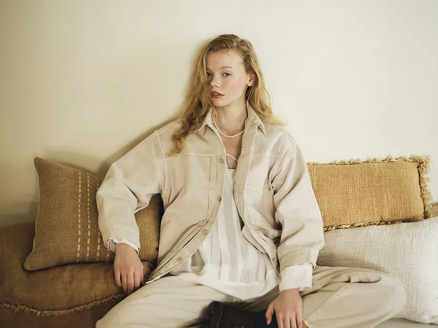 OUTDOOR PRODUCTS Usual Things